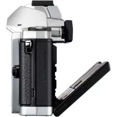 Цифровой фотоаппарат Olympus E-M5 mark II Body silver (V207040SE000) - 6