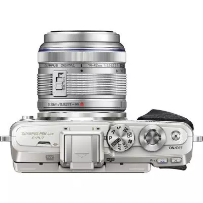 Цифровой фотоаппарат Olympus E-PL7 14-42 mm Kit silver/silver (V205071SE000) - 3