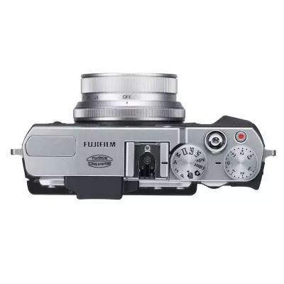 Цифровой фотоаппарат Fujifilm FinePix X30 Silver (16437750) - 4
