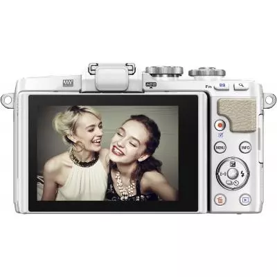 Цифровой фотоаппарат Olympus E-PL7 14-42 mm Kit white/silver (V205071WE000) - 2