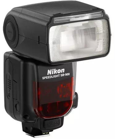 Вспышка Nikon Speedlight SB-900 Nikon (FSA03801)