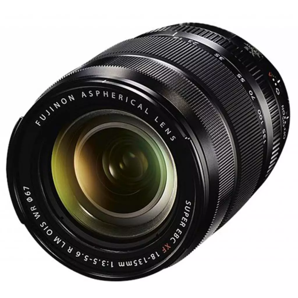 Объектив Fujifilm XF 18-135mm F3.5-5.6 R (16537744) - 1 Объектив Fujifilm XF 18-135mm F3.5-5.6 R (16537744) - 1