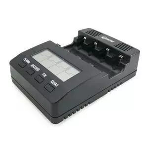 Зарядное устройство для аккумуляторов Extradigital BM210 + 4шт AA 2500 mAh (AAC2831)