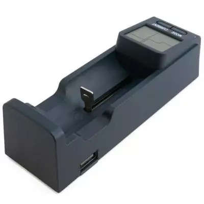 Зарядное устройство для аккумуляторов Extradigital BTC10 Travel 1slot Li-ion, Ni-MH, Ni-CD, LiFePO4 (AAC2832) - 1