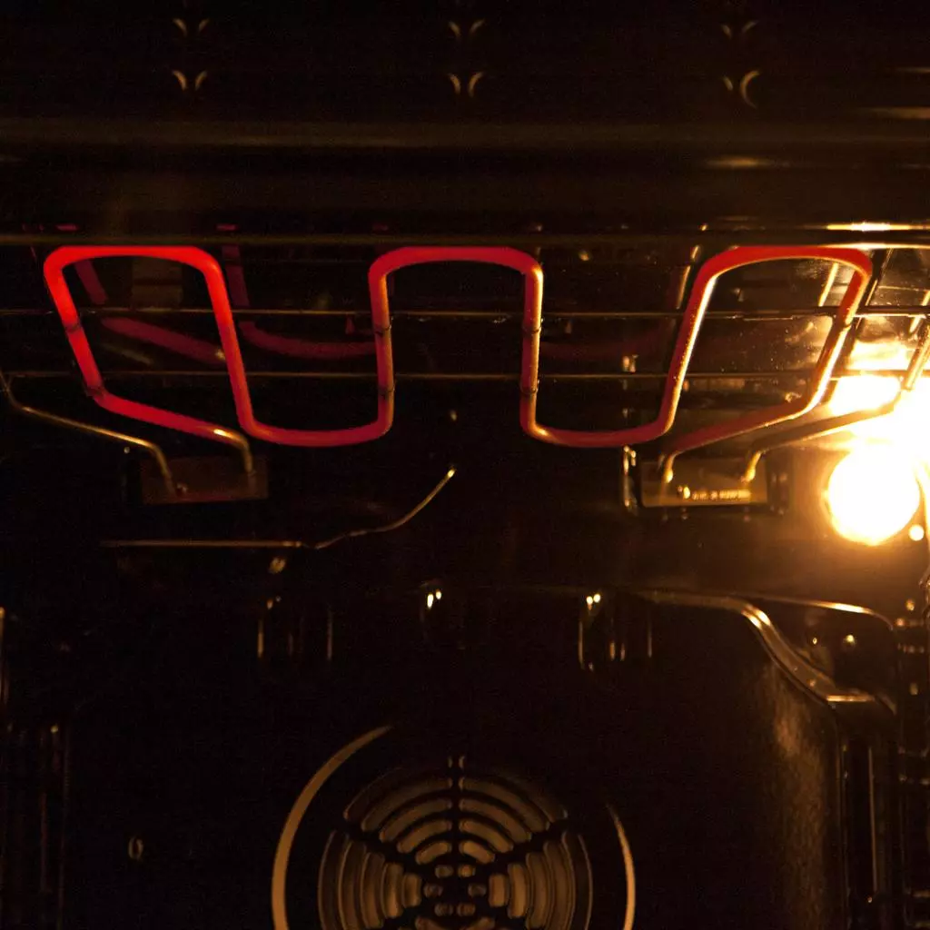 Духовой шкаф Pyramida F 64 BLACK SSF (70) - 4