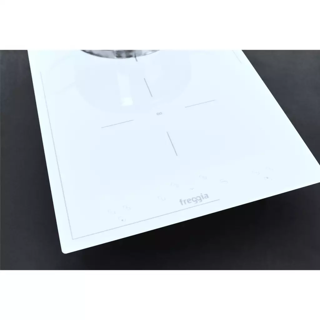 Варочная поверхность Freggia HCI320W - 3