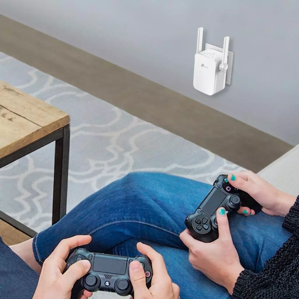 Ретранслятор TP-Link RE205 AC750, 1хFE LAN (RE205) - 5 Ретранслятор TP-Link RE205 AC750, 1хFE LAN (RE205) - 5