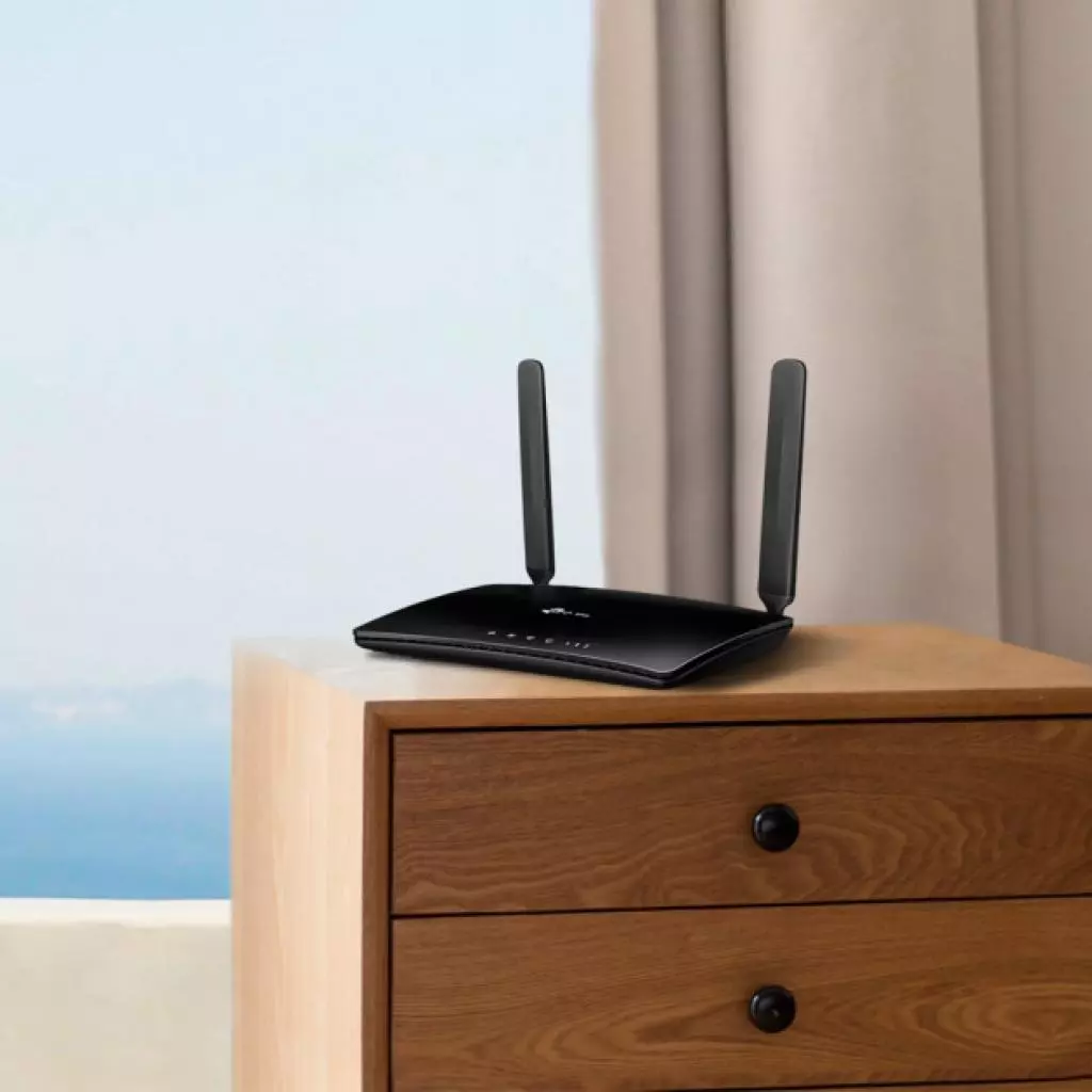 Маршрутизатор TP-Link TL-MR150 - 4 Маршрутизатор TP-Link TL-MR150 - 4