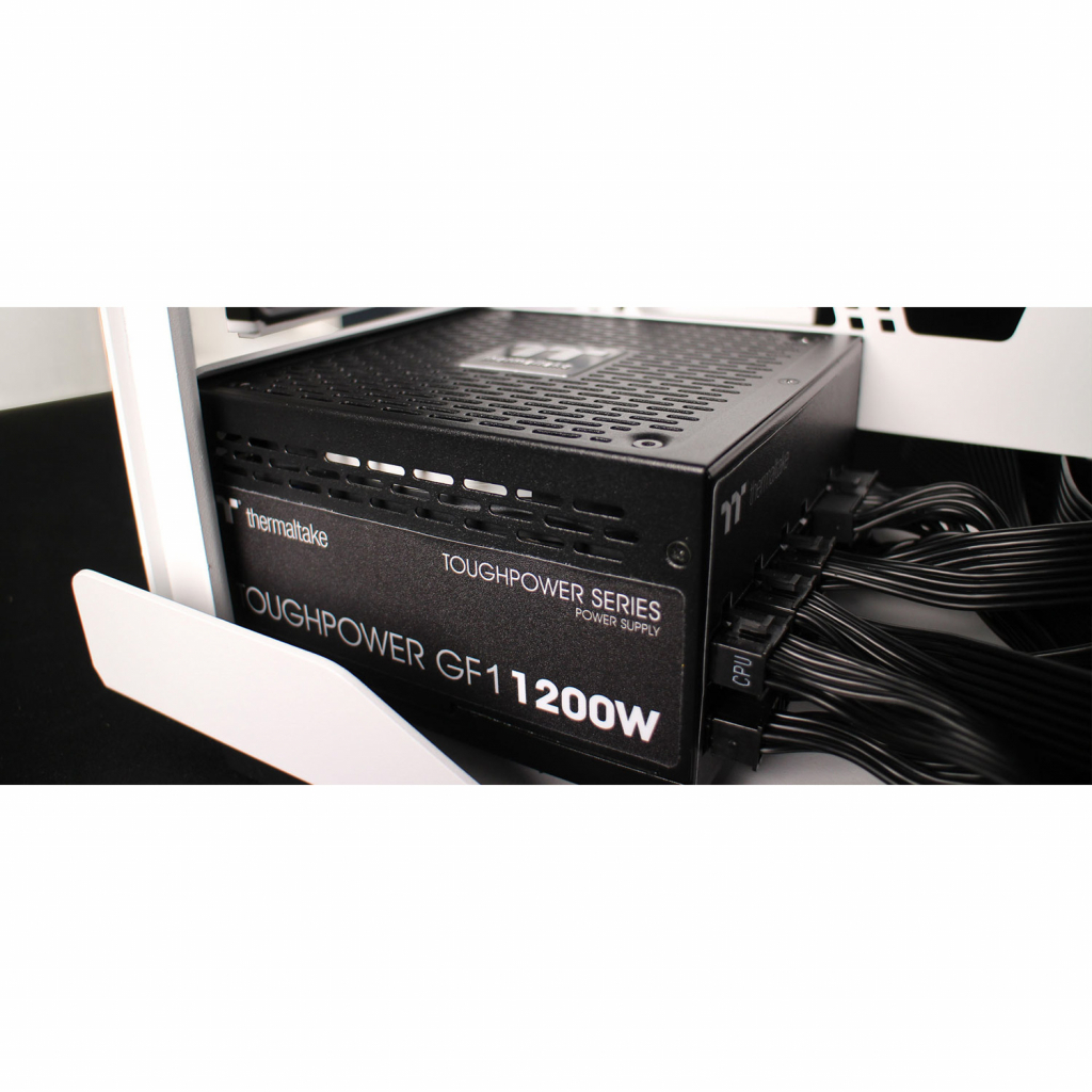 Блок питания ThermalTake 1200W Toughpower GF1 (PS-TPD-1200FNFAGE-1) - 7