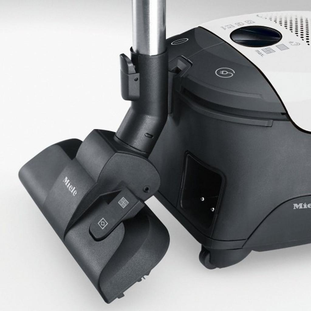 Пылесос Miele Classic C1 PowerLine (SBAD0) - 5