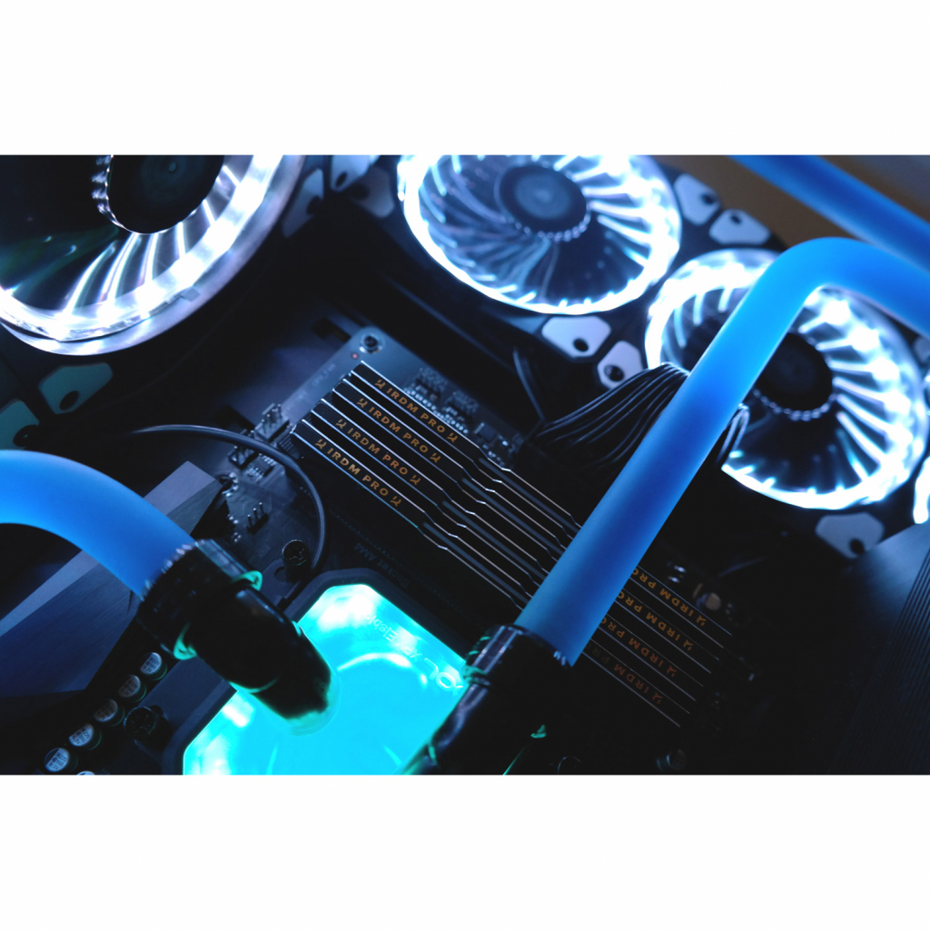 Модуль памяти для компьютера DDR4 32GB (2x16GB) 3600 MHz Iridium Pro Black Goodram (IRP-3600D4V64L17/32GDC) - 2