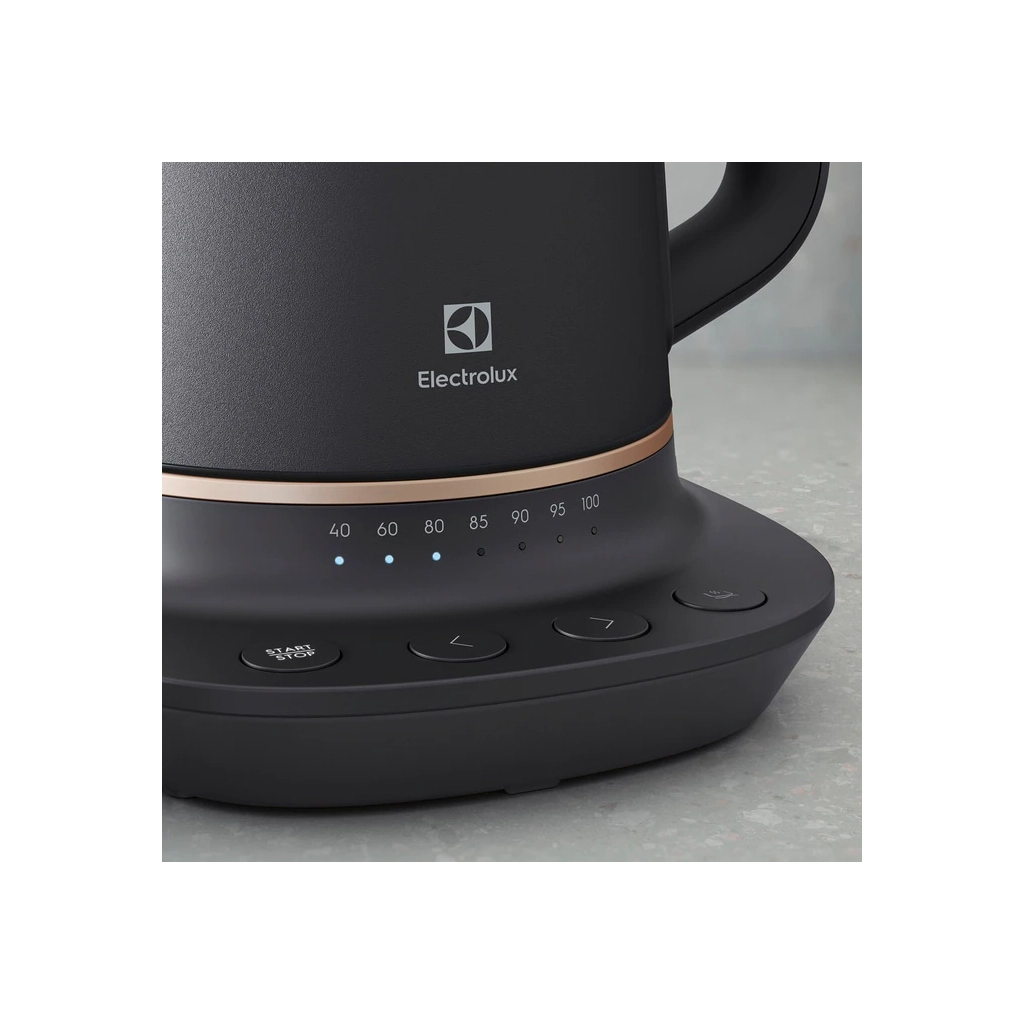 Электрочайник Electrolux E7K1-6BP - 1