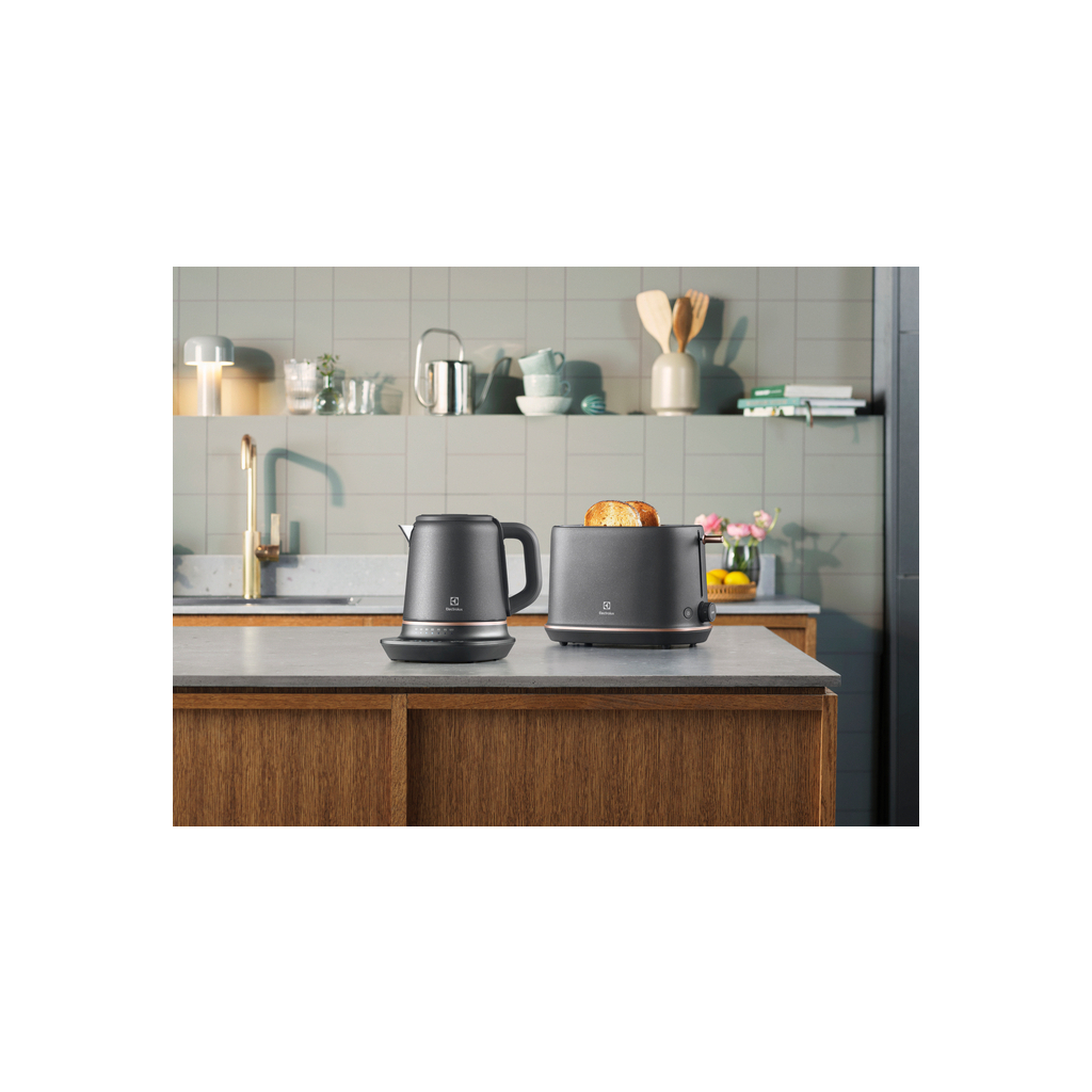 Электрочайник Electrolux E7K1-6BP - 9