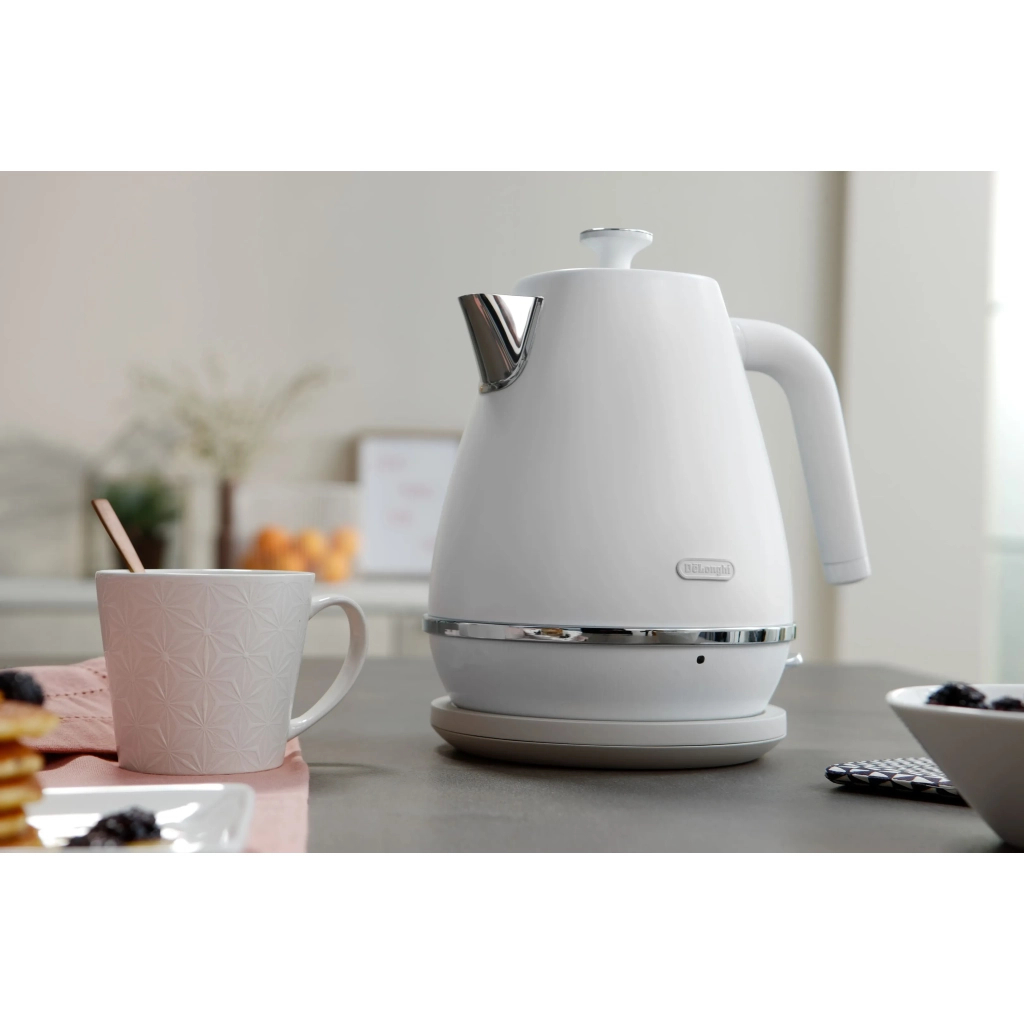 Электрочайник DeLonghi KBIN 2001 W (KBIN2001W) - 1