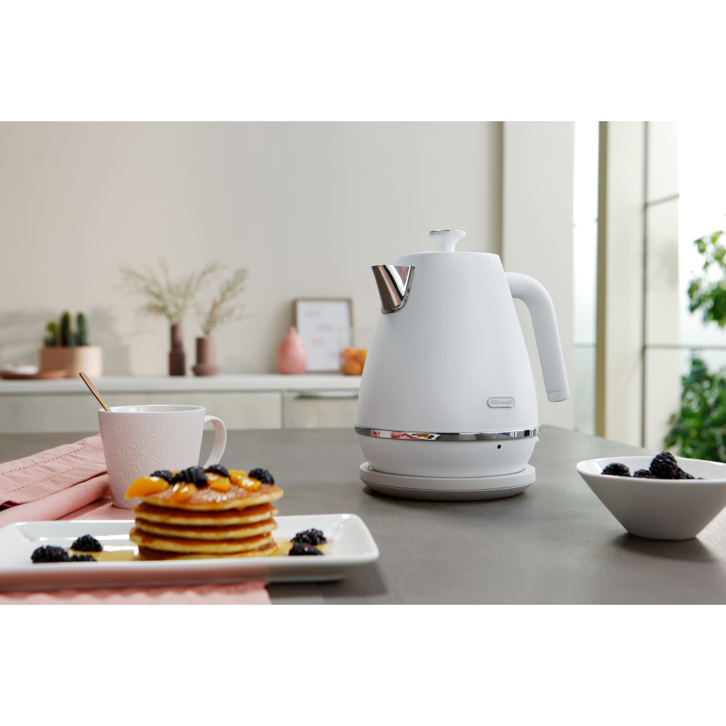 Электрочайник DeLonghi KBIN 2001 W (KBIN2001W) - 2