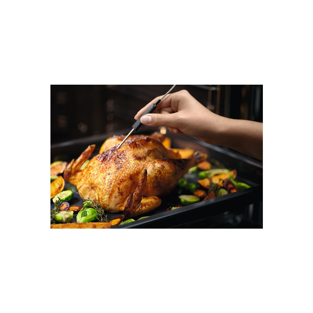 Духовой шкаф Electrolux OKC8H39WX - 6