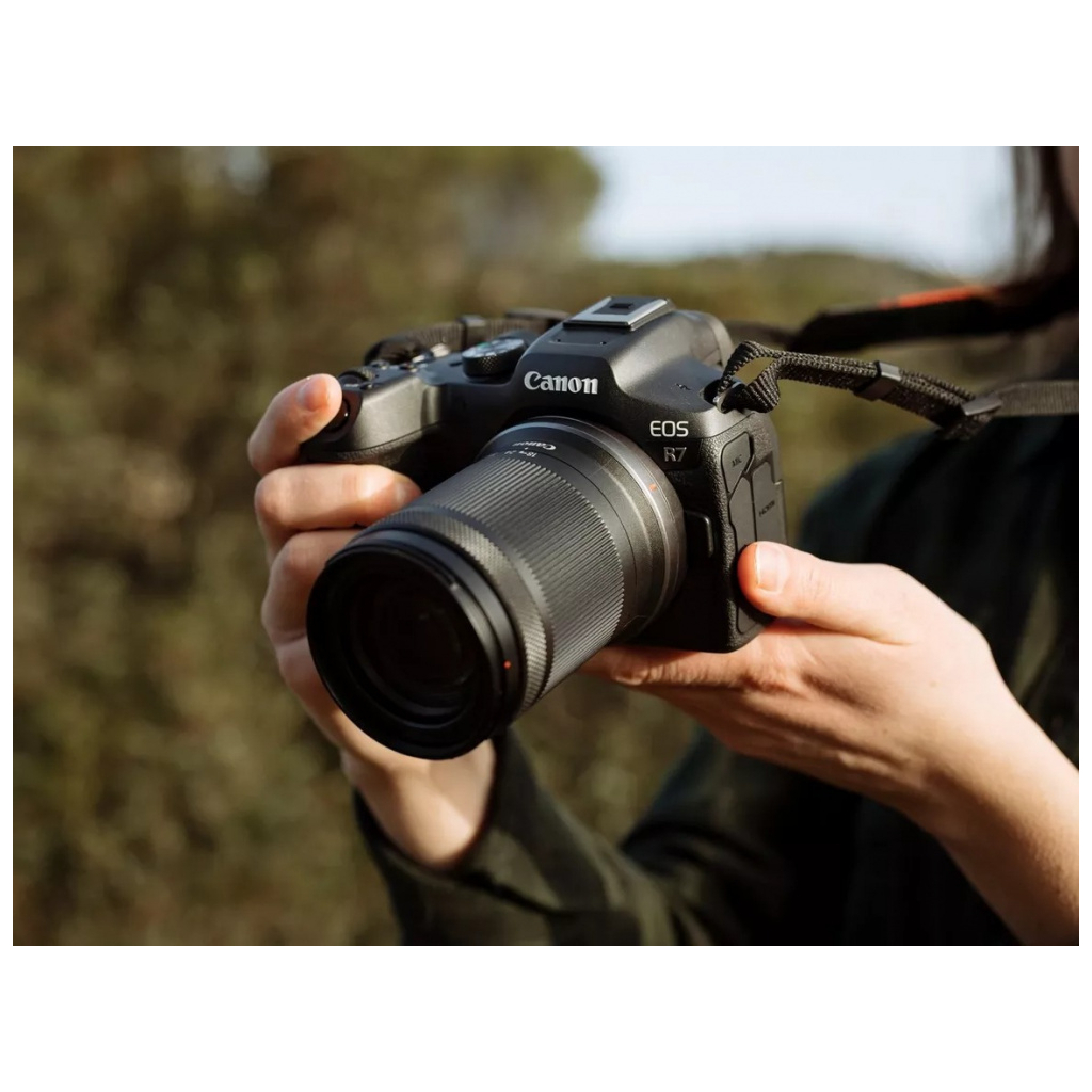 Цифровой фотоаппарат Canon EOS R7 body + адаптер EF-RF (5137C018) - 4