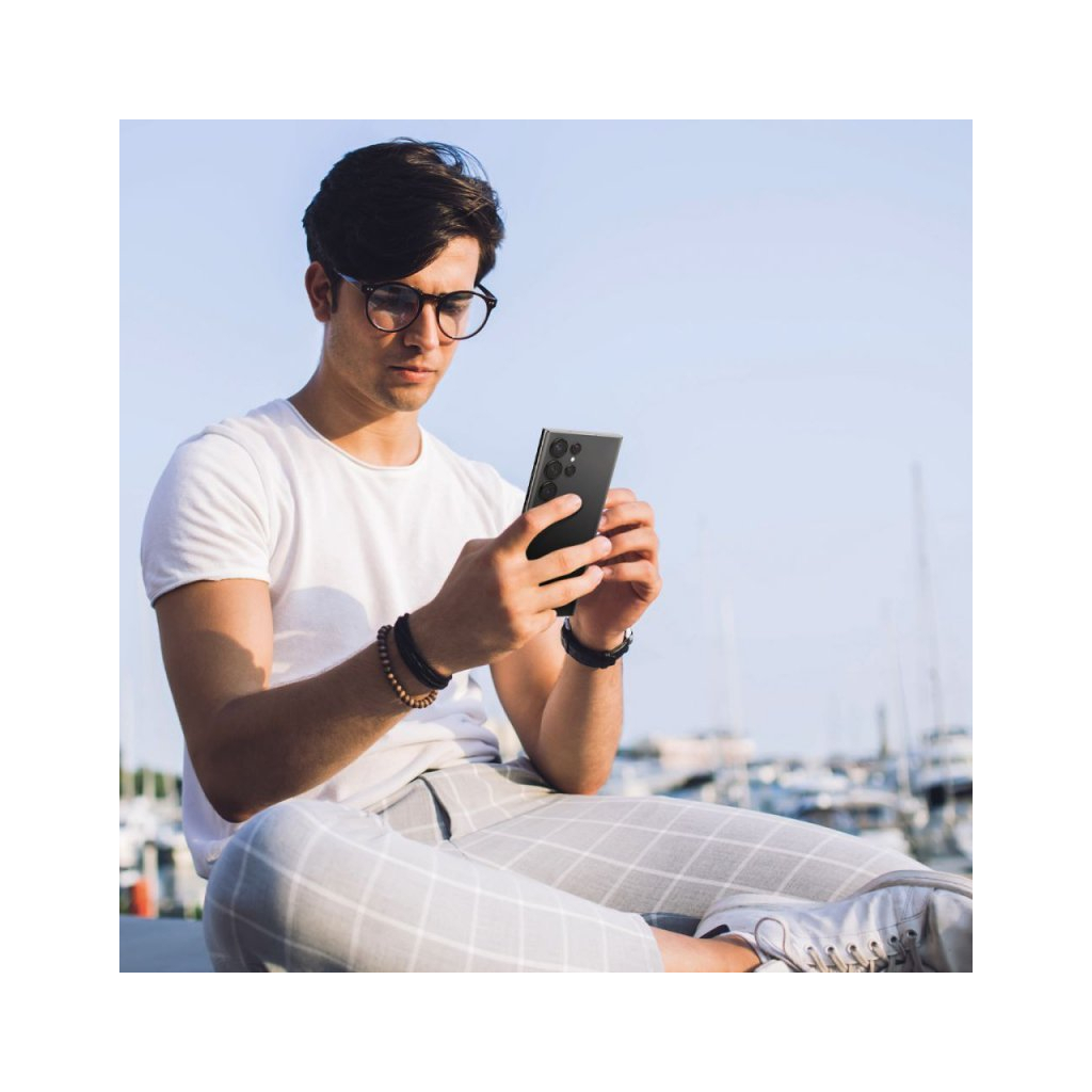 Стекло защитное Spigen Camera Samsung Galaxy S23 Ultra Glas.tR EZ Fit (AGL05950) - 1